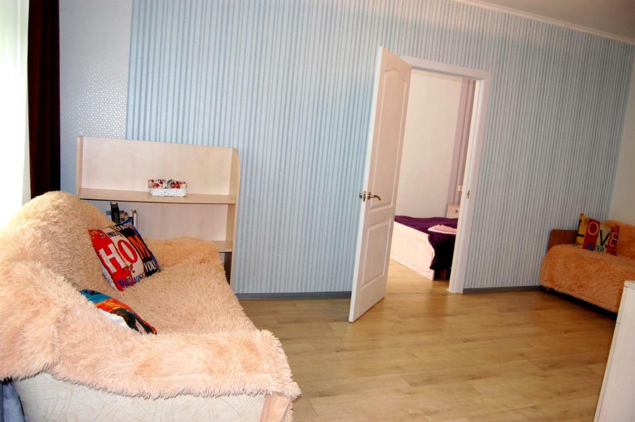 Standard Apartment On Umanskaya Kyiv Exterior foto